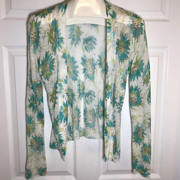 Zozo Sweaters - Zozo Long Sleeve Thin Floral Print Cardigan